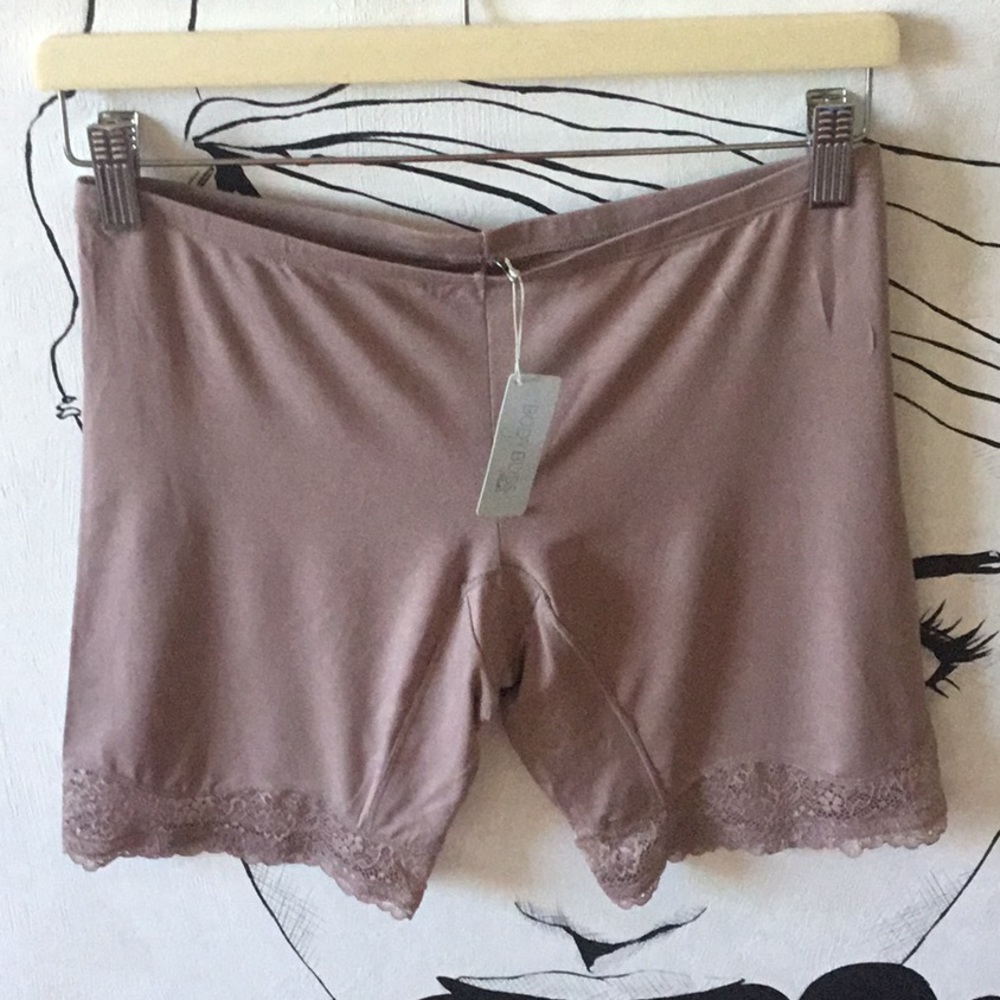 Montelle Biker Shorts, NWT